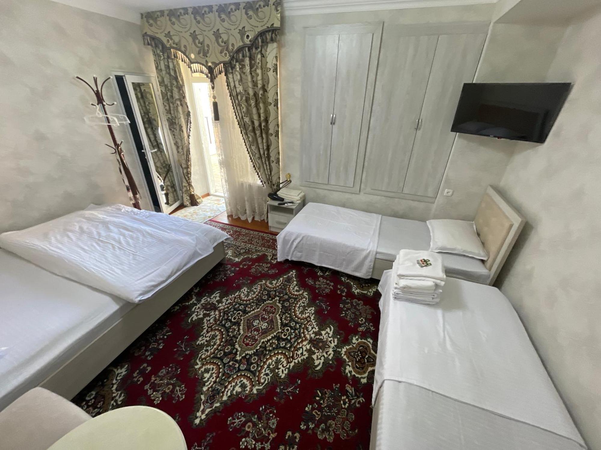Isfandiyor Hotel Samarkand Exterior foto